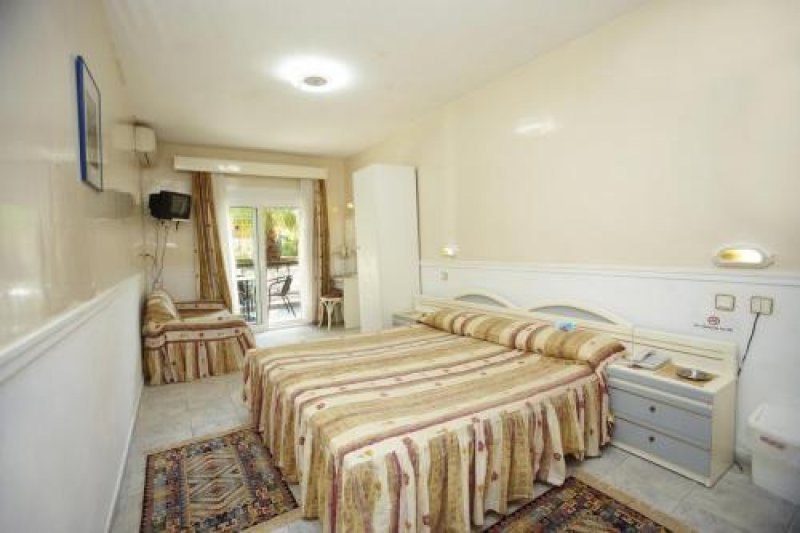 Hanioti Grand Victoria - Снимка 4