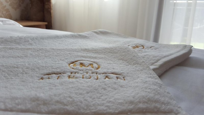 Хотел Мерджан - Снимка 1