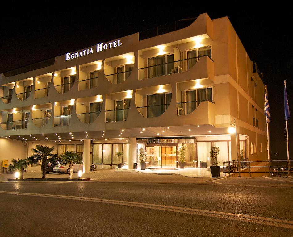 ТОП СЕЗОН в Кавала, Гърция! Нощувка със закуска за двама, трима или четирима в Еgnatia Hotel**** - Снимка 