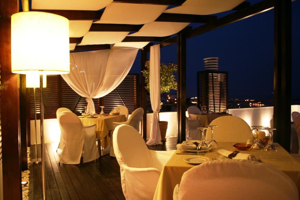 ТОП СЕЗОН в Кавала, Гърция! Нощувка със закуска за двама, трима или четирима в Еgnatia Hotel**** - Снимка 34