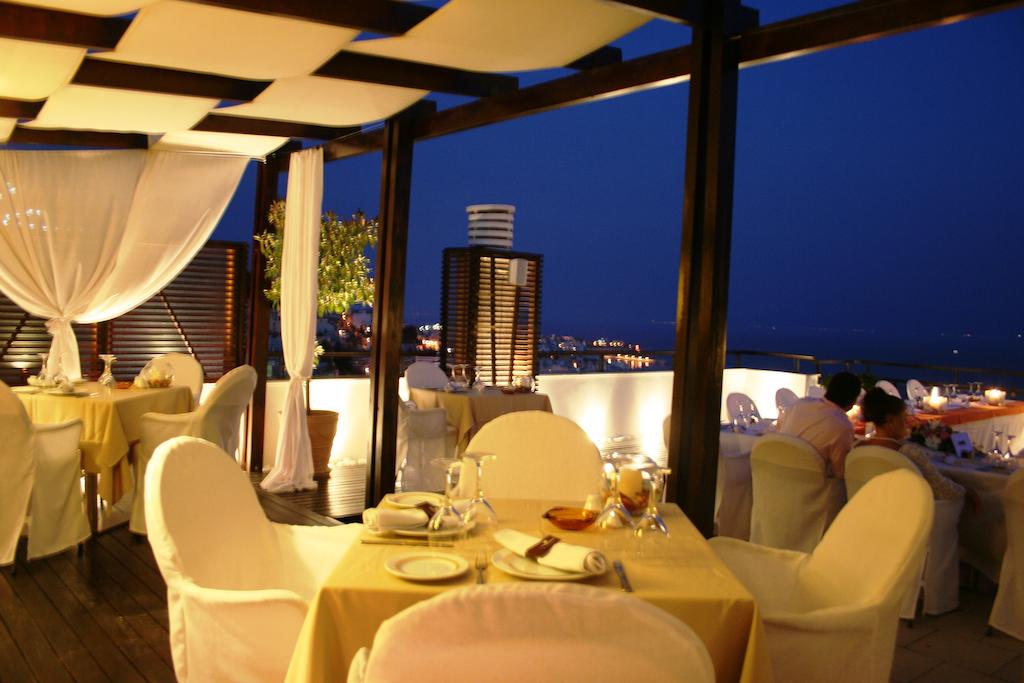 ТОП СЕЗОН в Кавала, Гърция! Нощувка със закуска за двама, трима или четирима в Еgnatia Hotel**** - Снимка 44