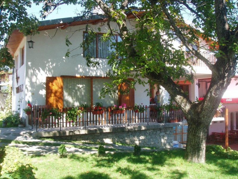 Хотел Тихият Кът - Снимка 3