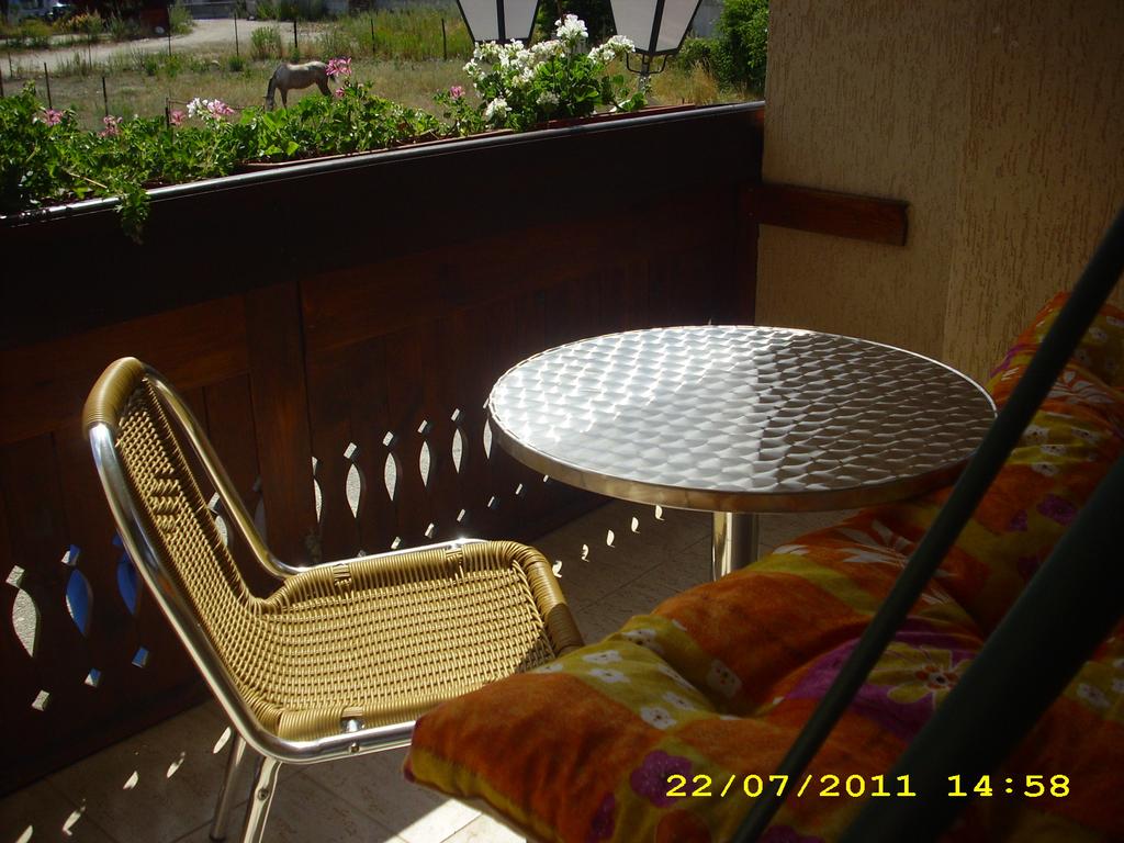 Нощувка на човек със закуска или закуска и вечеря + сауна в хотел Баряков, Банско - Снимка 6