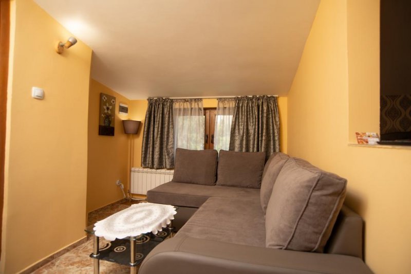 Семеен хотел Сладък Живот - Снимка 1