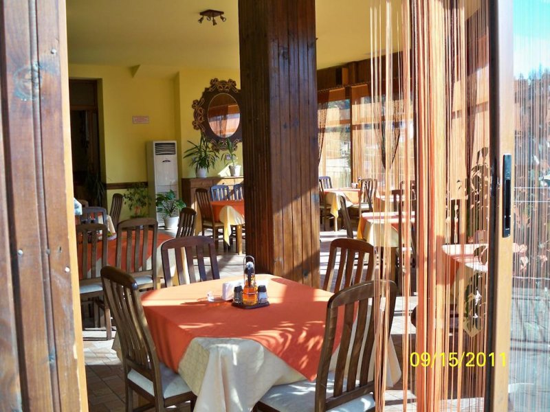 Елени Палас - Снимка 1