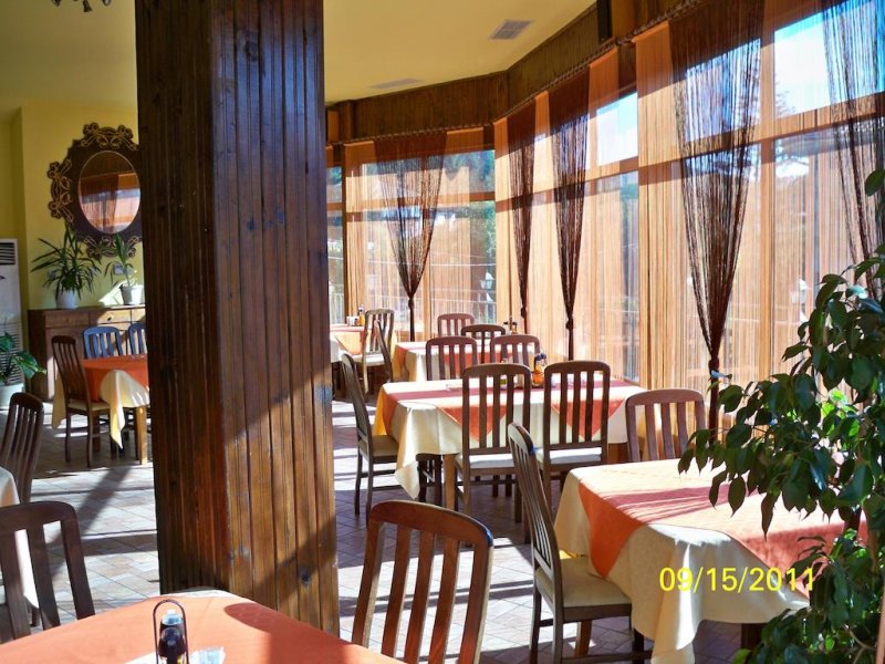 Елени Палас - Снимка 2