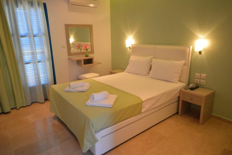 Hotel Paraktio - Снимка 2