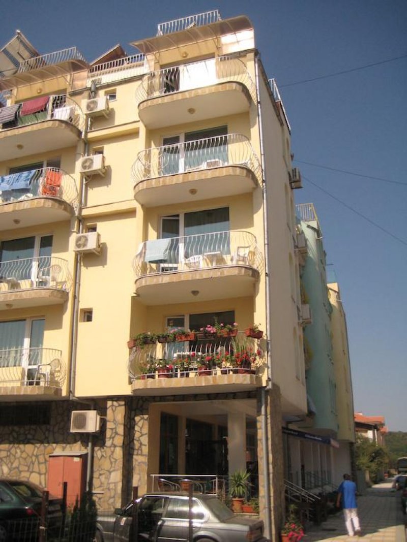 Къща за гости Зара - Снимка 7