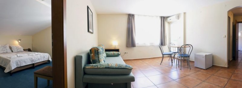 Хотел Наслада  - Снимка 1