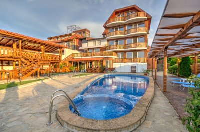 Семеен хотел Casa Di Angel