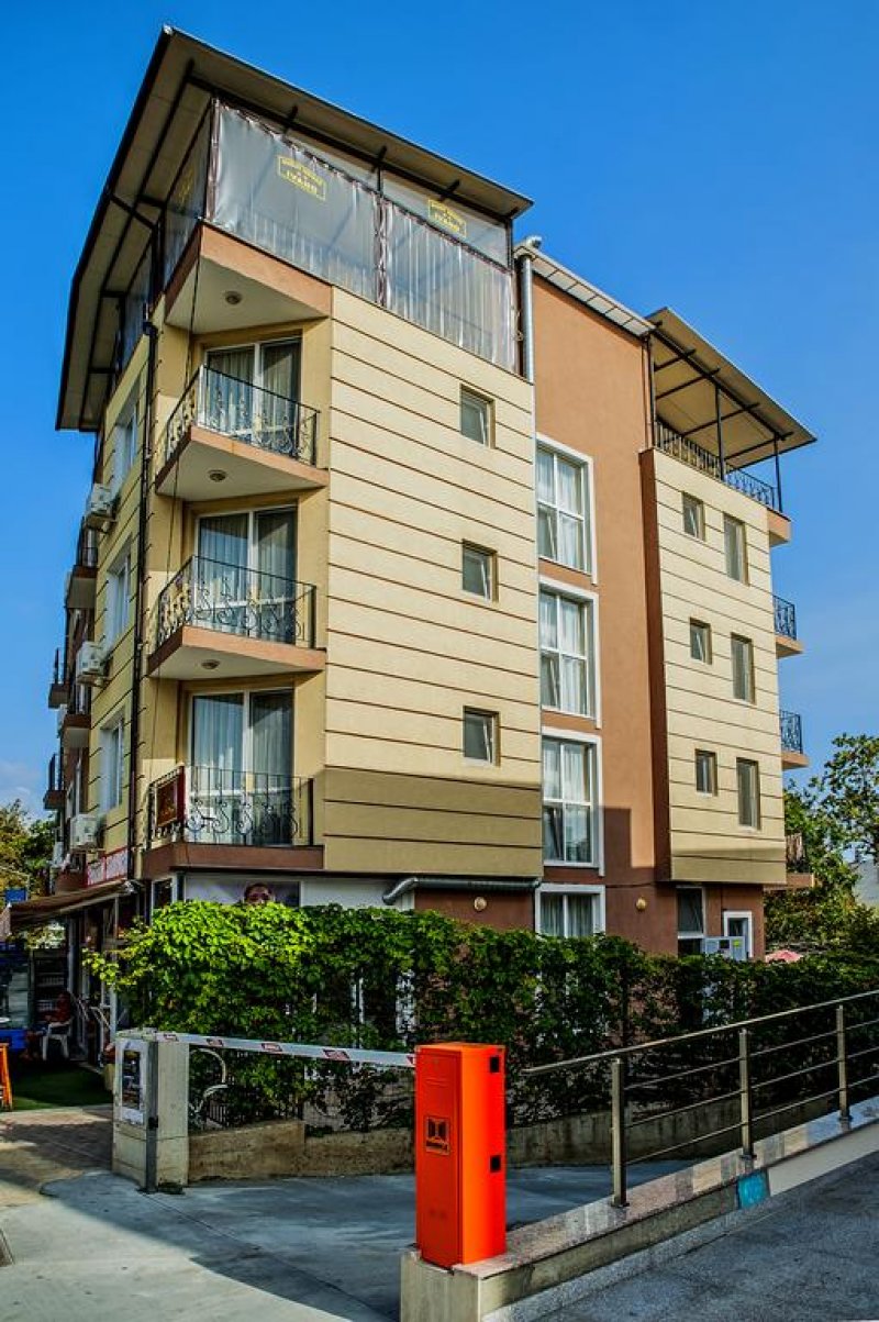 Къща за гости Ивано - Снимка 0