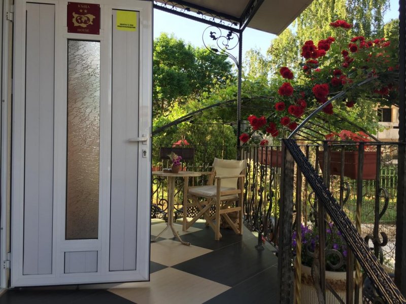 Къща за гости Ивано - Снимка 3