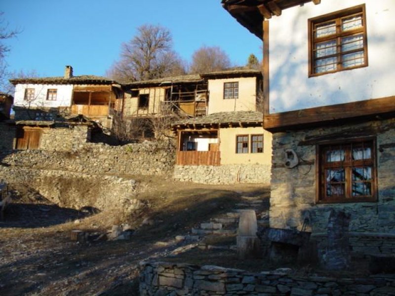 Комплекс Еко къщи Лещен - Снимка 0