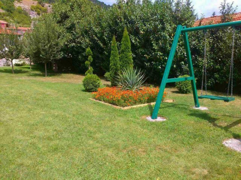 Вили Извора - Снимка 3