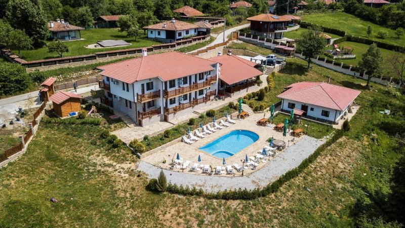 Семеен Комплекс КрисБо - Снимка 0