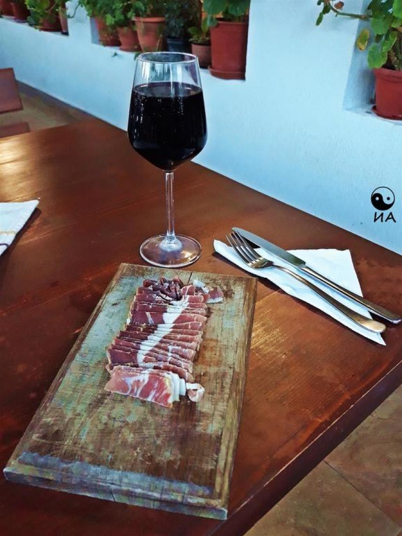 Семеен Комплекс КрисБо - Снимка 1