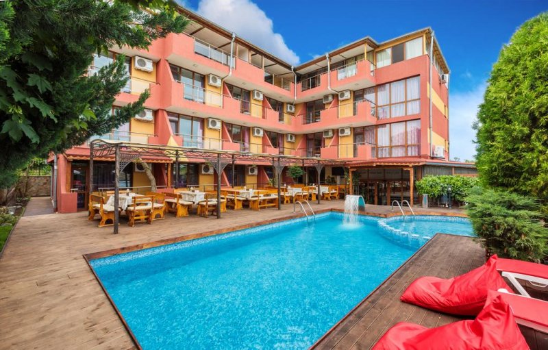 Семеен хотел Аклади - Снимка 1