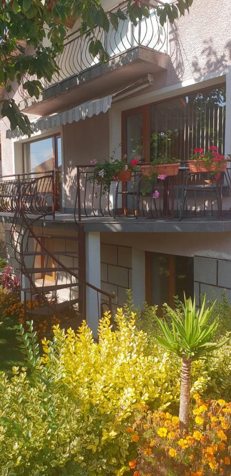 Къща за гости Кюркчиеви - Снимка 1