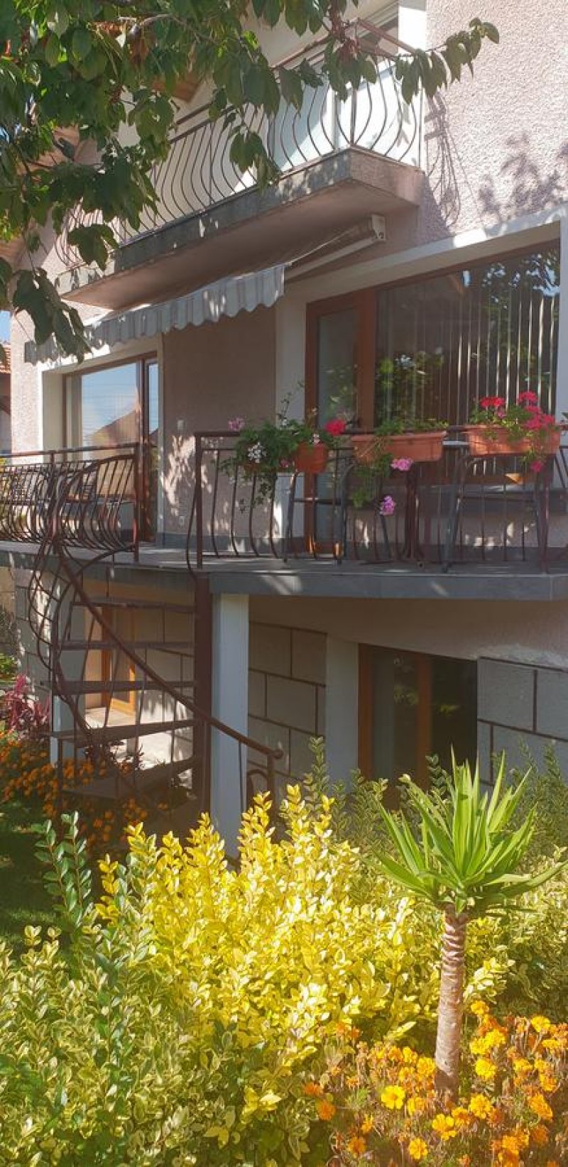 Къща за гости Кюркчиеви - Снимка 9