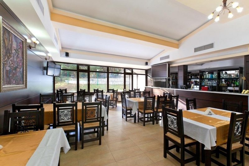 Семеен хотел СПА Хебър - Снимка 10