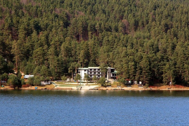 Семеен хотел СПА Хебър - Снимка 1