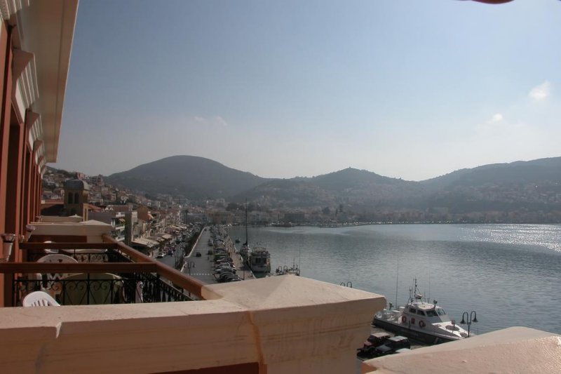 Samos Hotel - Снимка 7