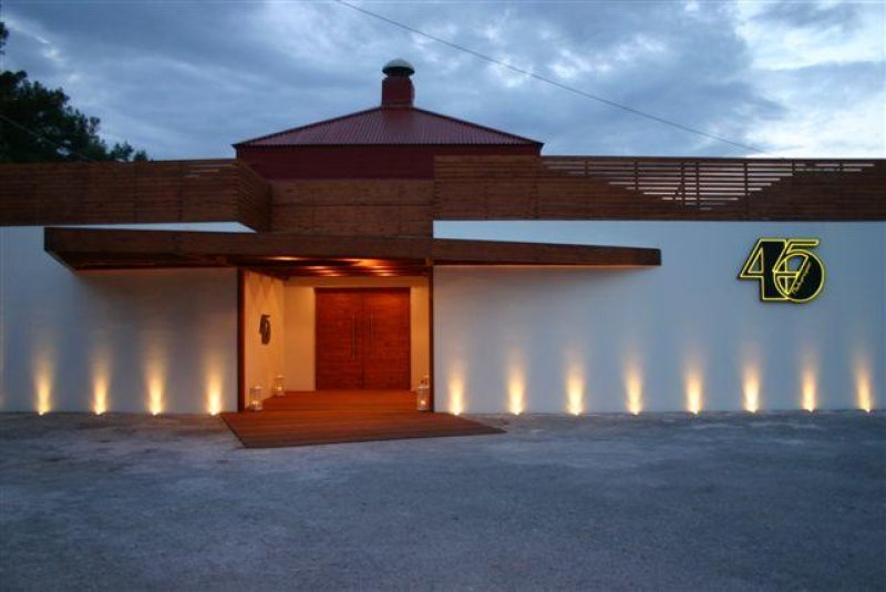 Samos Hotel - Снимка 4