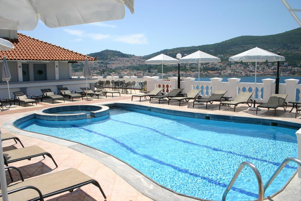 Почивка на о. Самос, Гърция! Нощувка със закуска + басейн с шезлонг и чадър от хотел Samos. Дете до 12г. – БЕЗПЛАТНО! - Снимка 