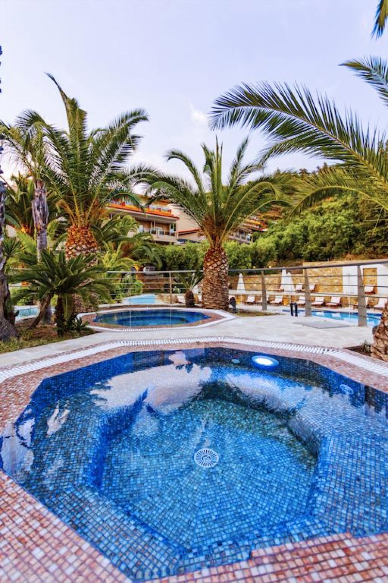 Lagomandra Hotel and Spa - Снимка 7