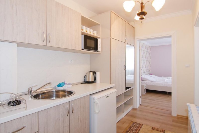 Семеен хотел Четири сезона - Снимка 10