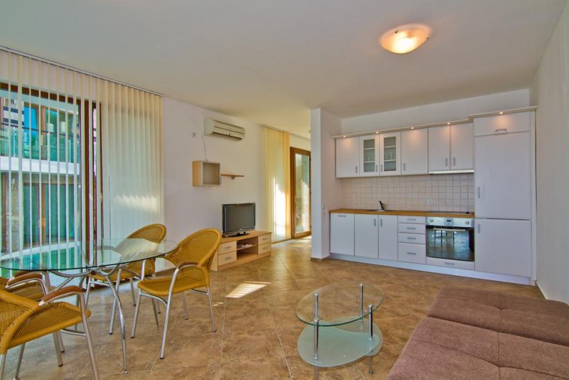 Комплекс Панорама Бей - Снимка 3