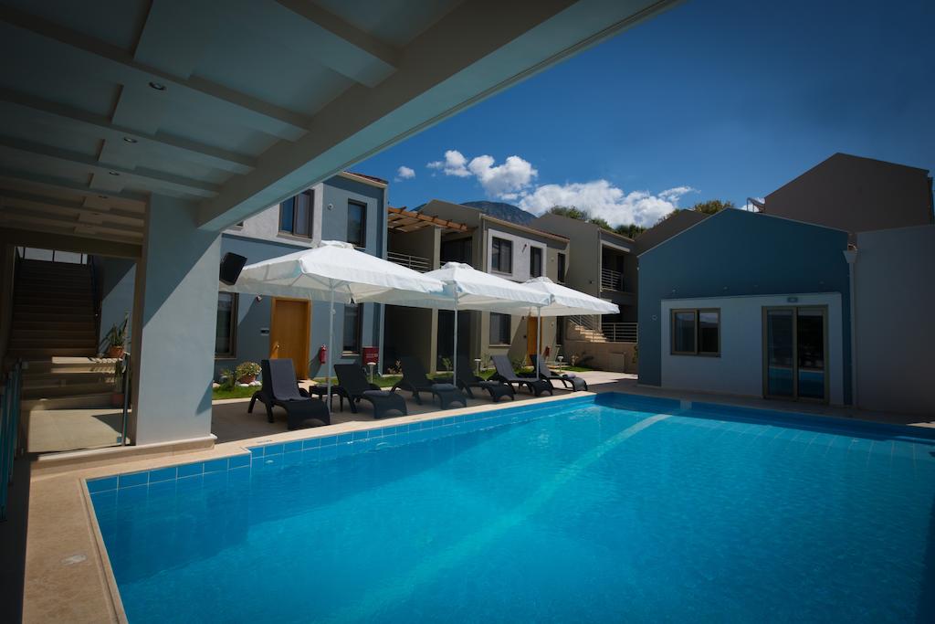 Лято на първа линия в Микри Мантиния, Гърция! Нощувка със закуска + басейн от хотел Mantinia Bay**** - Снимка 5