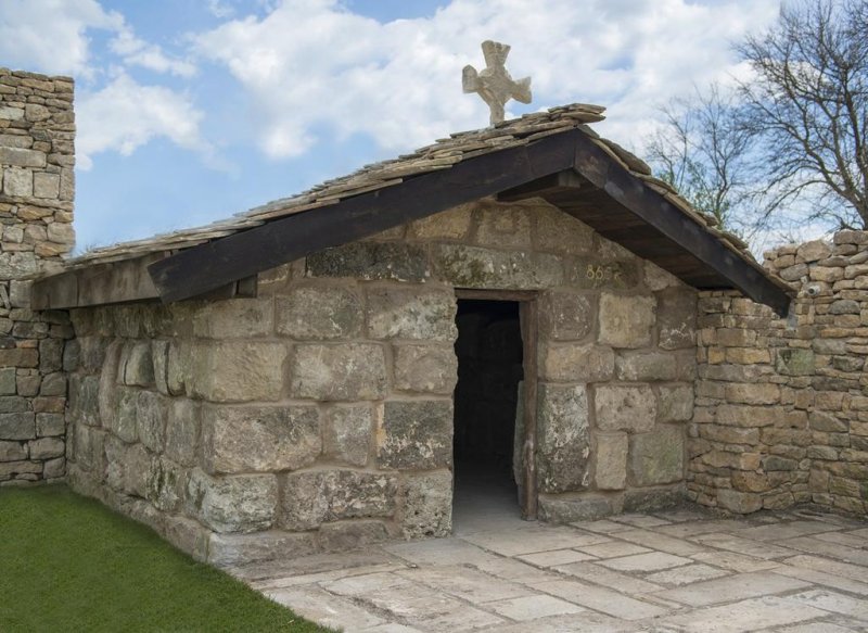 Комплекс Стара Плиска - Снимка 2