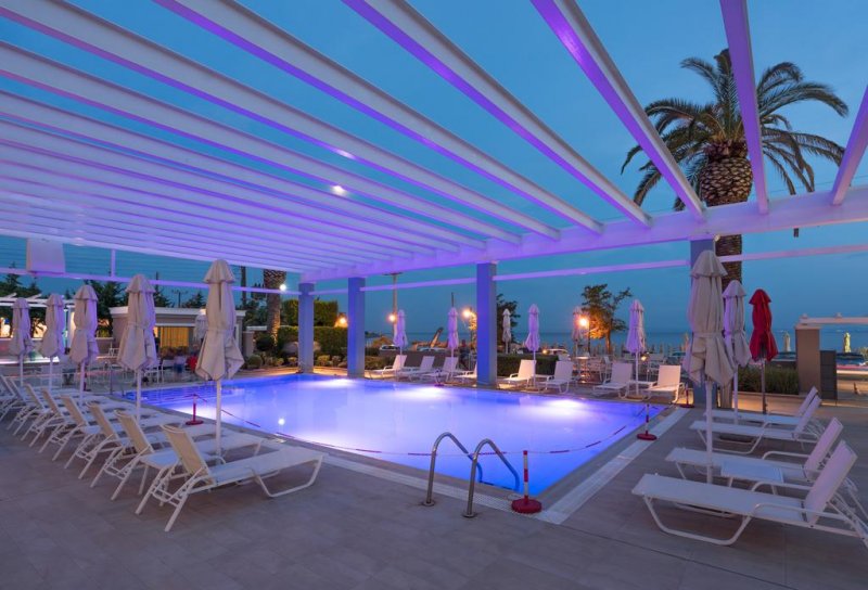 Cronwell Resort Sermilia - Снимка 7