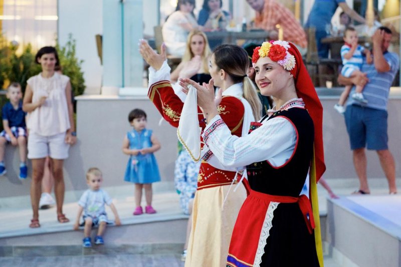 Cronwell Resort Sermilia - Снимка 9