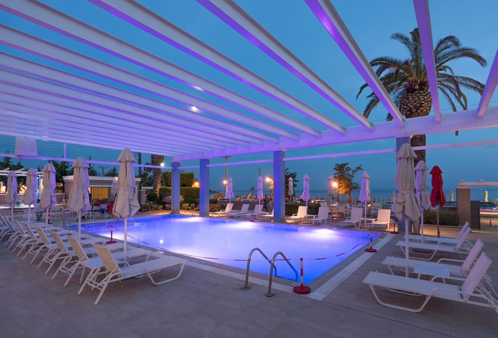 През Май: 3 нощувки All Inclusive в хотел Cronwell Resort Sermilia 5*, Халкидики, Гърция! - Снимка 1