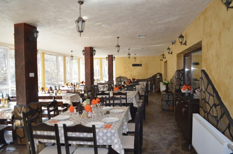 Комплекс Манастирски Чифлик - Снимка 7