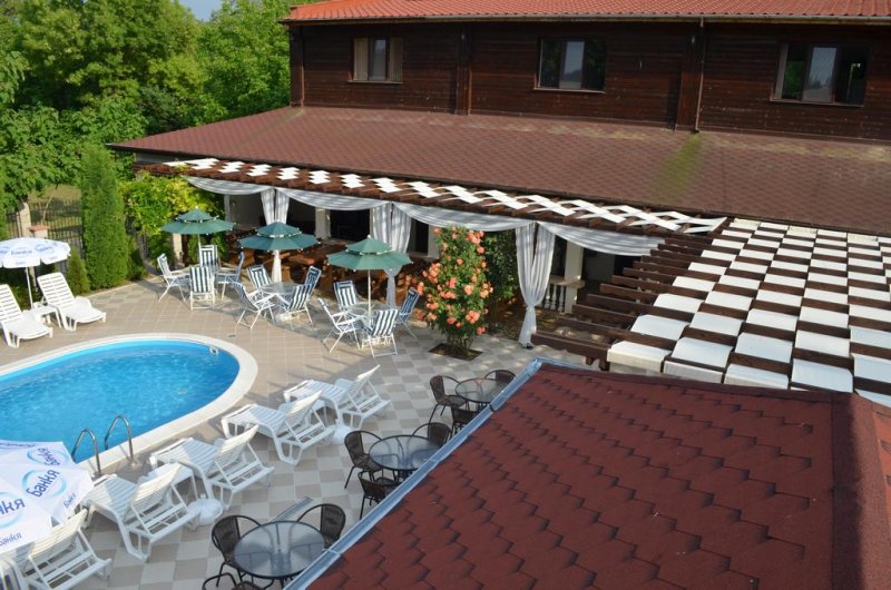 Комплекс Манастирски Чифлик - Снимка 2