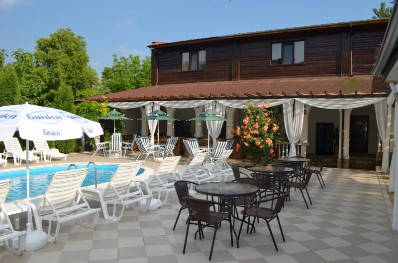 Комплекс Манастирски Чифлик - Снимка 8