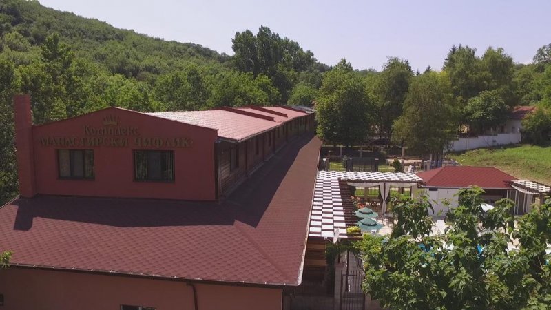 Комплекс Манастирски Чифлик - Снимка 8