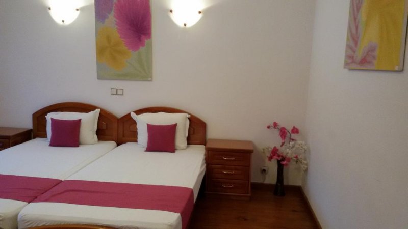 Хотел Елеганс - Снимка 10