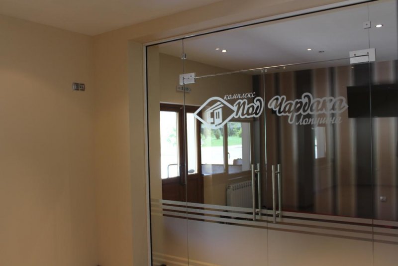 Комплекс Под Чардака - Снимка 8