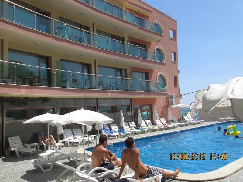 Апартхотел Съни Бей - Снимка 11