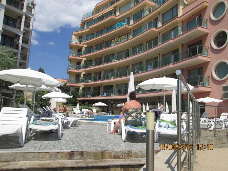 Апартхотел Съни Бей - Снимка 7