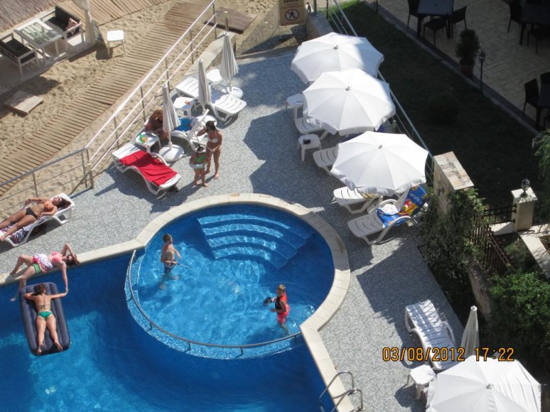 Апартхотел Съни Бей - Снимка 10