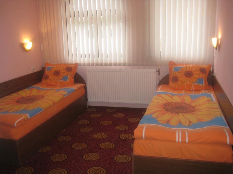 Семеен хотел Асева Къща - Снимка 2