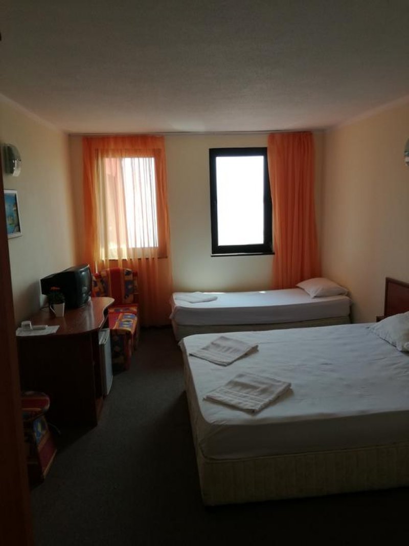 Хотел Метропол - Снимка 1