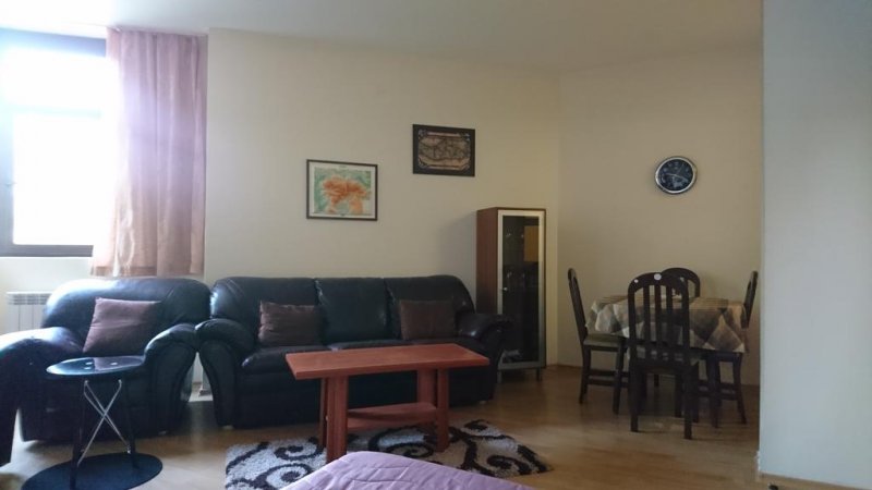 Апартаменти ТЕС Флора - Снимка 8