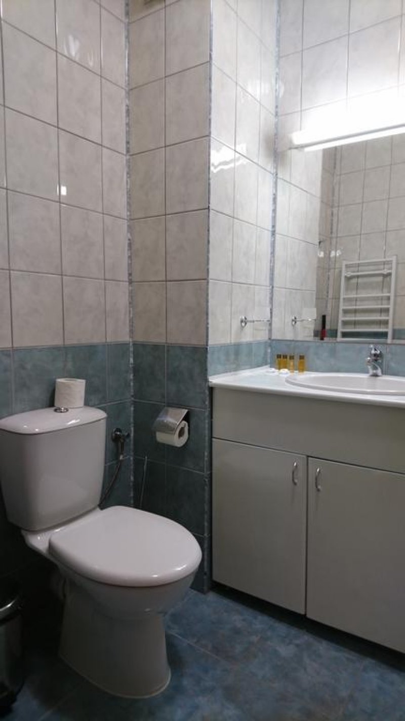 Апартаменти ТЕС Флора - Снимка 10