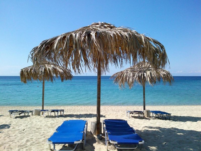 Despotiko Apartment Hotel & Suites - Снимка 2